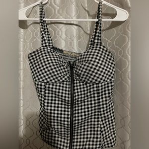 Black and white zip up top, Size: (S)